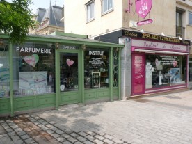 Parfumerie Institut Carina