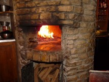 Pizza Au Feu de Bois