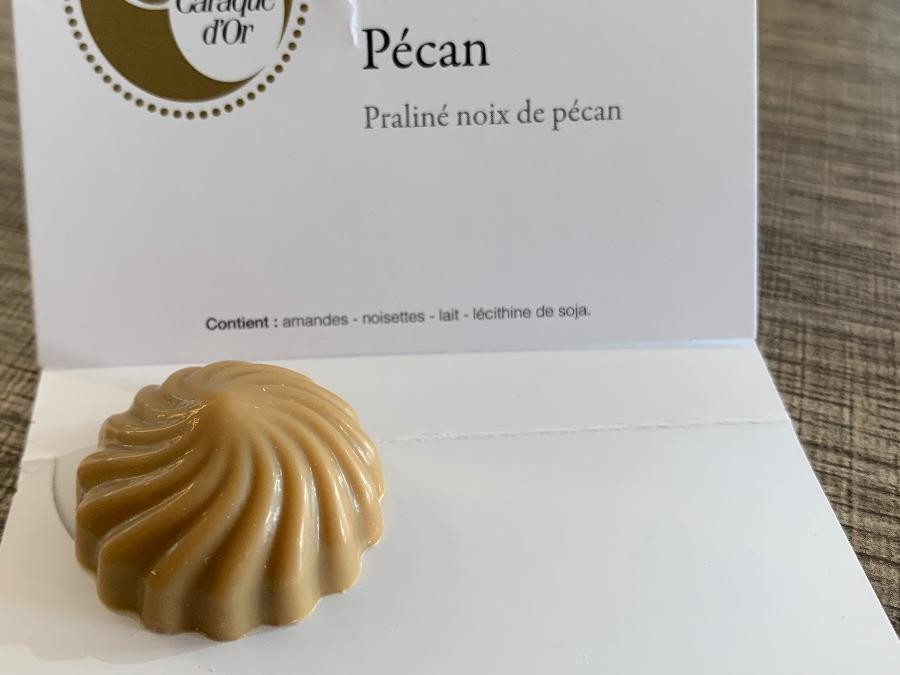 chocolat-blanc-pecan-le-caraque-dor-39556