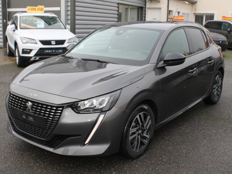 Peugeot 208 II Puretech 100 Allure + Options 14 434 Kilomètres