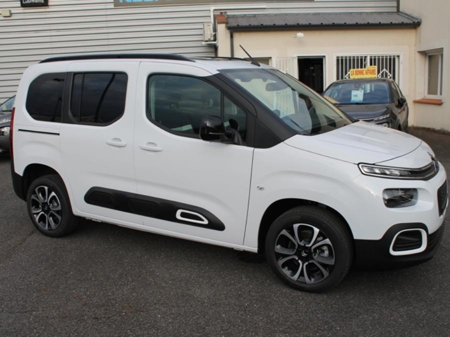 Citroën Berlingo Taille M Blue HDI 100 S&S Shine Toit Panoramique